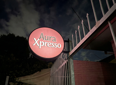 Round Double-Sided Lightbox Sign – Custom LED Wall Sign for Shops & Cafés
